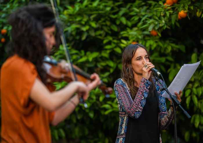 Blanca Vidal Llum i Sara Fontán: autor Pep Herrero